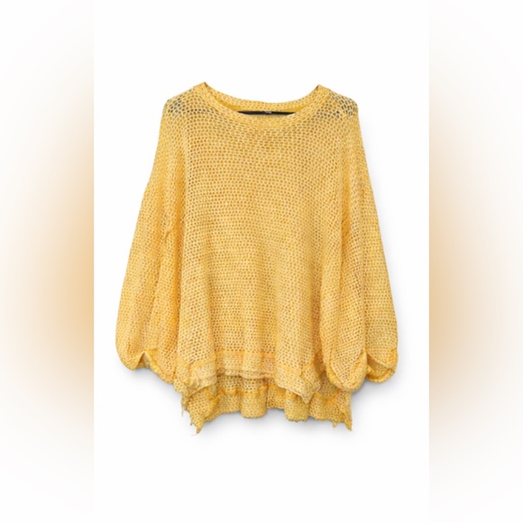 Umgee Sweaters - Umgee Yellow and White Knit Sweater
